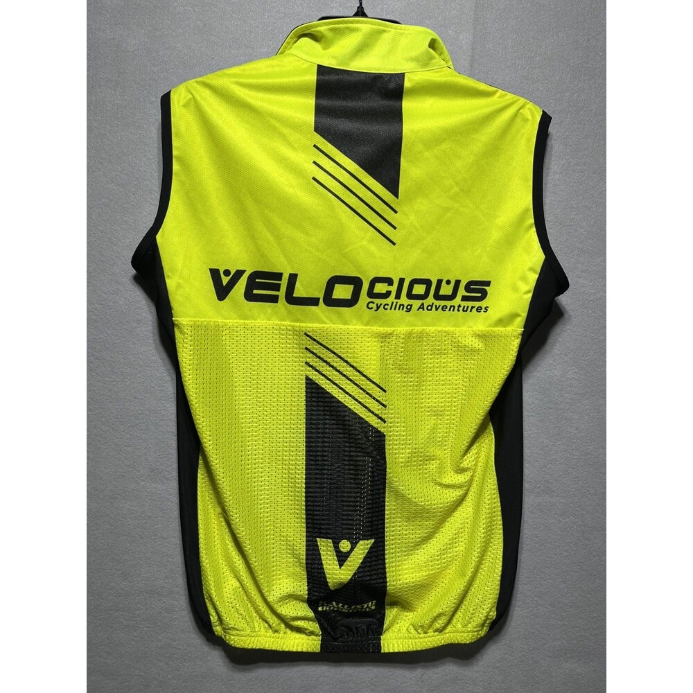 Velocious Cycling Adventures Men’s Medium Sleeveless Cy Jersey Black Neon Yellow